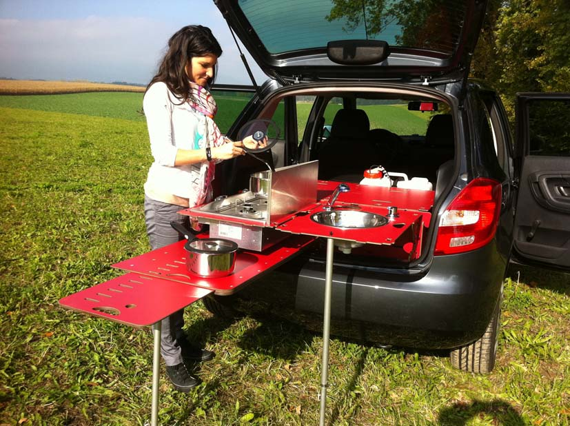 Convierte tu coche en caravana gracias a esta tienda de campaña inflable y  económica