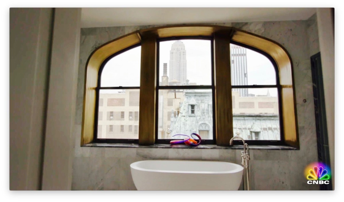 105951014-1559760268804bathtubviewsofempire