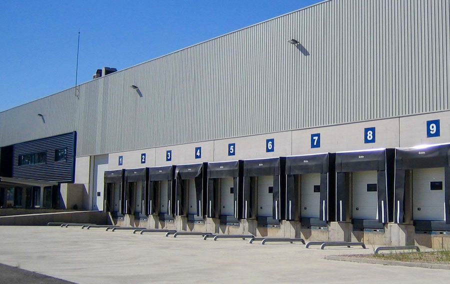 Colonial negocia la venta de su cartera logística con Prologis, Blackstone y Deutsche Bank