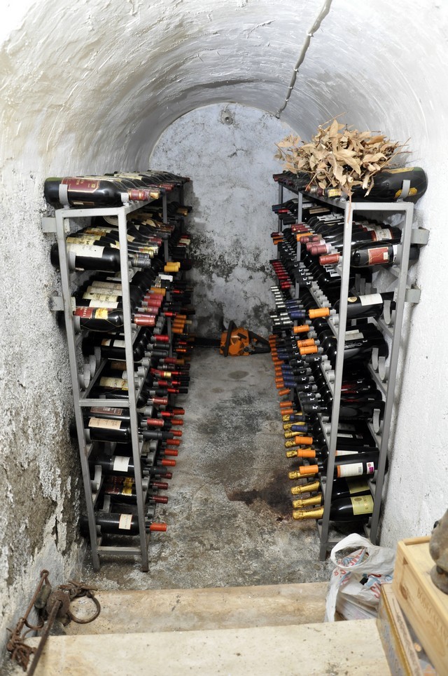 Der Weinkeller, ein typisches Merkmal älterer Gebäude in Spanien