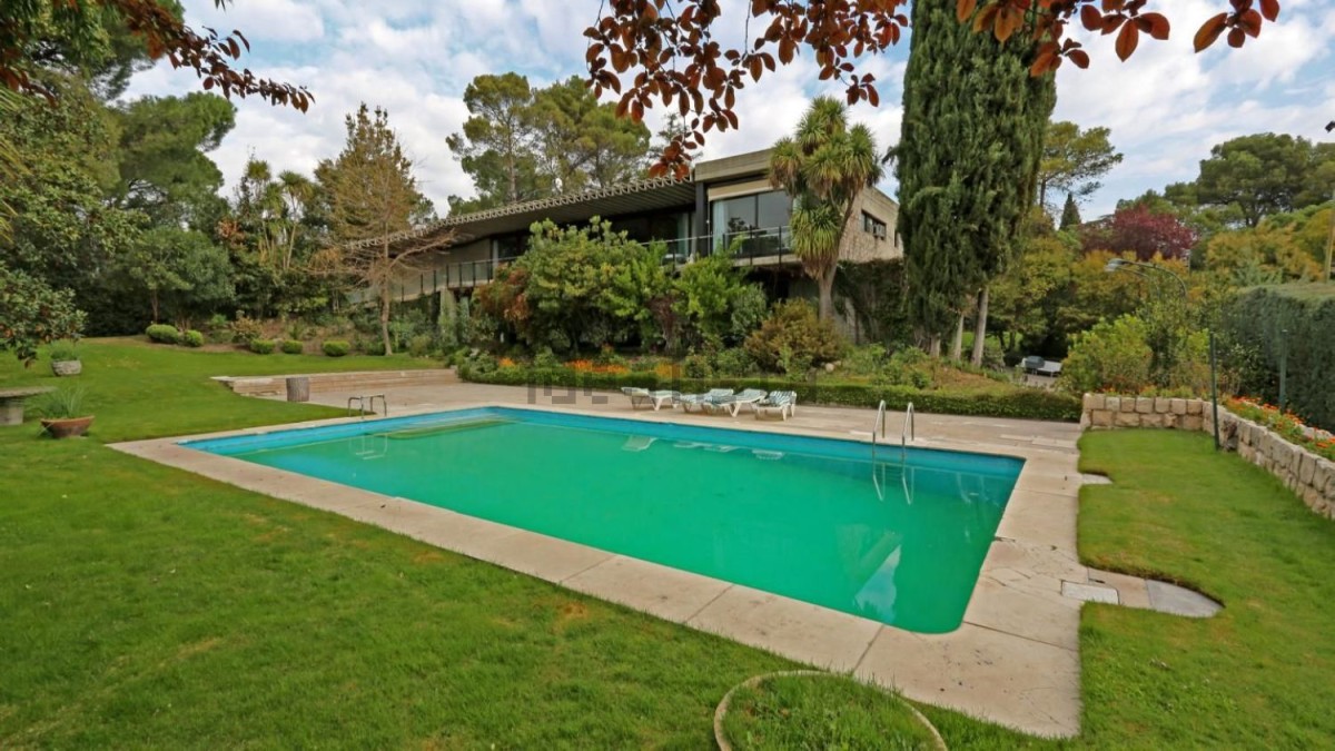 Diseñada por Miguel Fisac y en venta en idealista por 1,7 millones