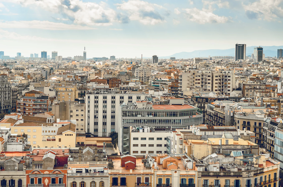 Barcelona supera los 1,6 millones de personas, su máximo de población desde 1991