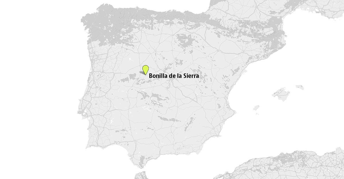 Bonilla de la Sierra, uno de los pueblos más bonitos de España por su iglesia pero sin escuela ni tiendas