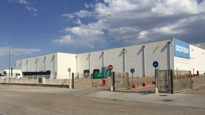Savills IM, casero de Decathlon: compra un activo logístico en Zaragoza por 40 millones