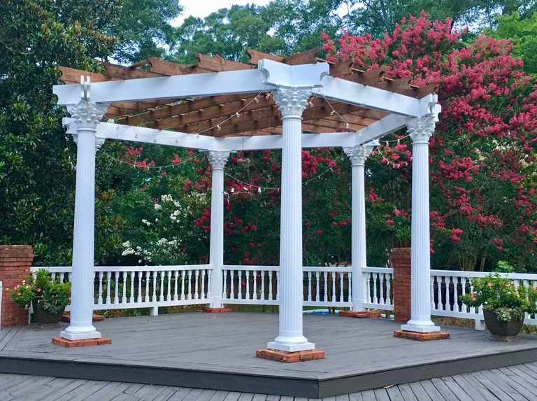 Incluye una pérgola