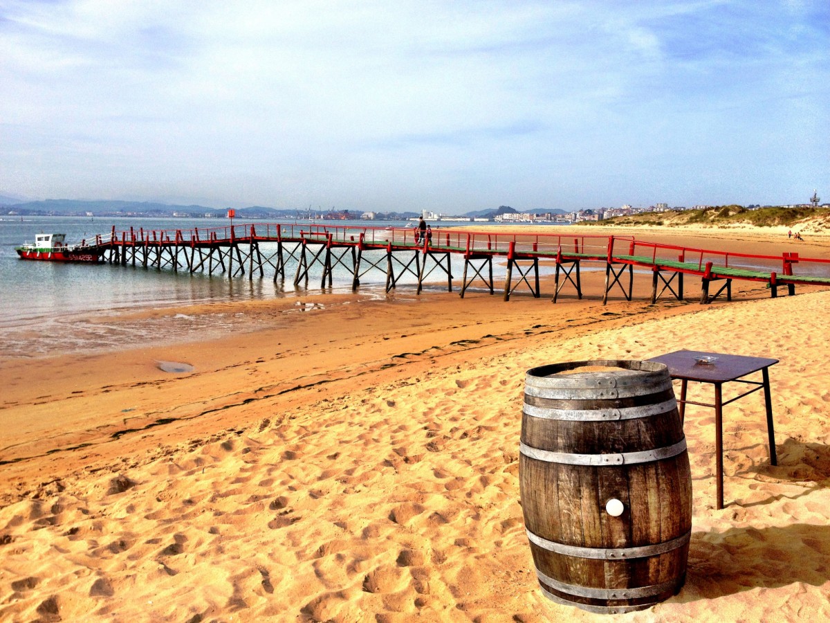 Cais da praia do Puntal