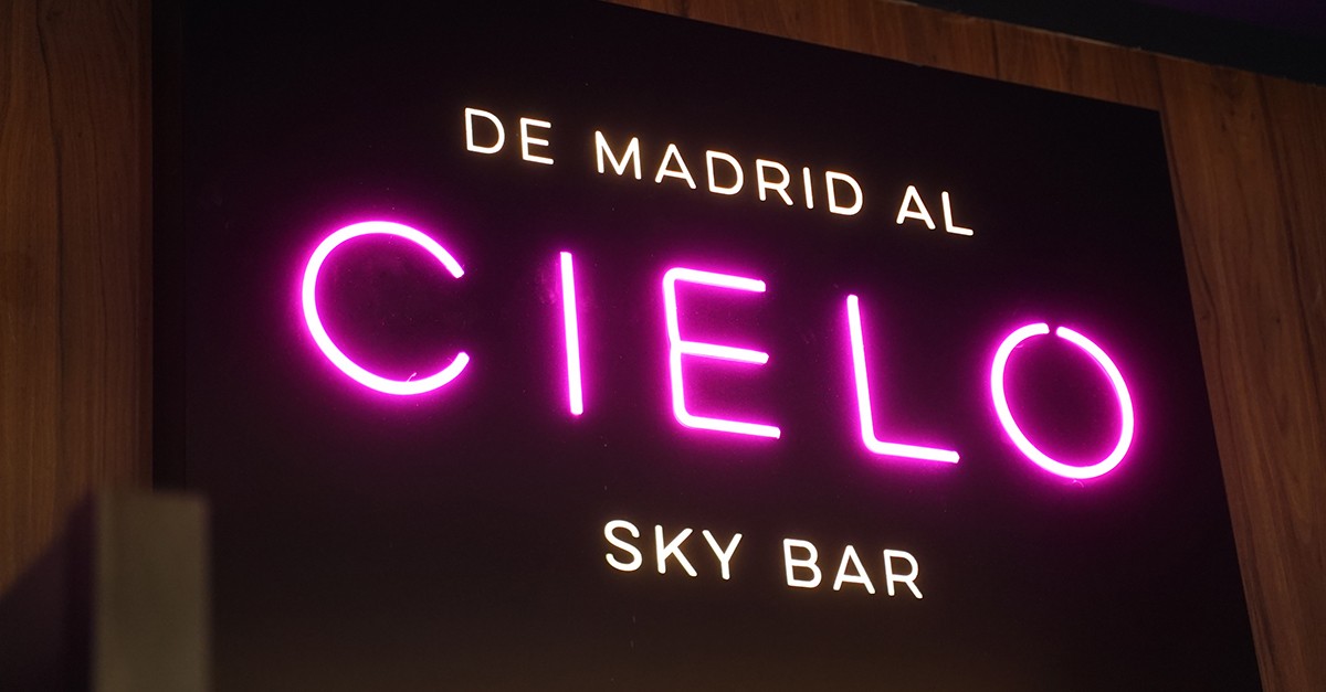 Riu Plaza España bar