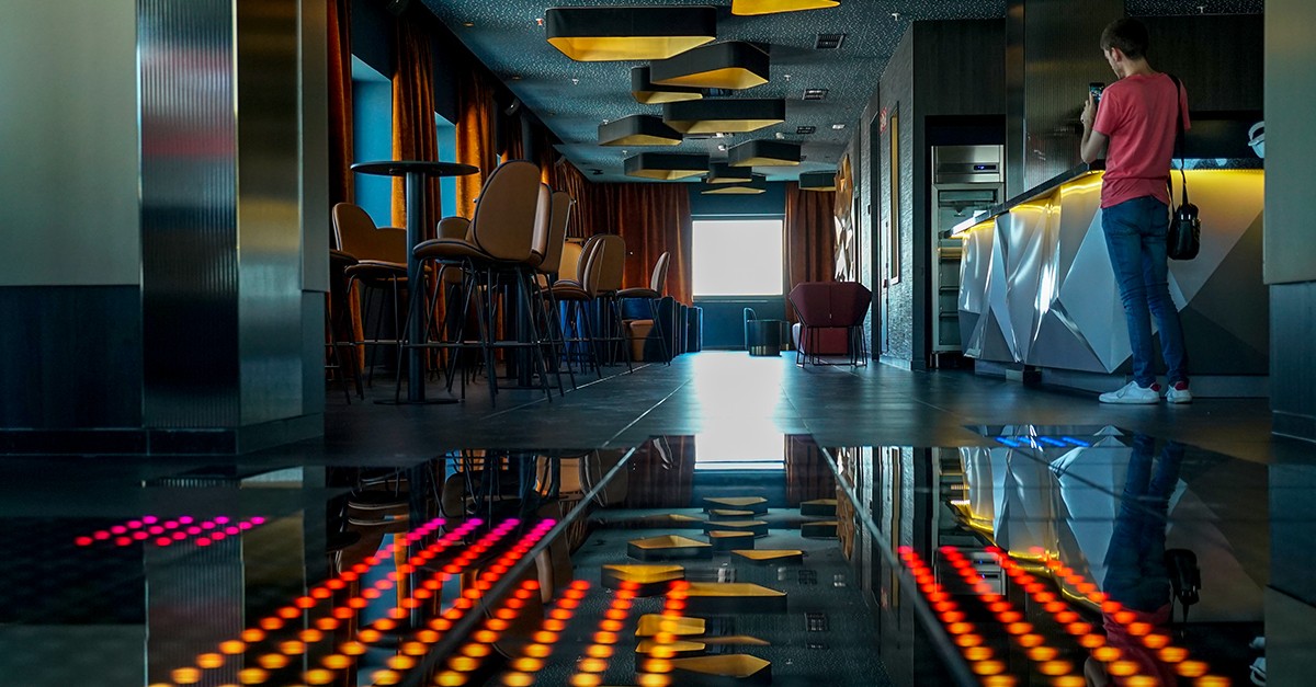 Riu Plaza España discoteca interior