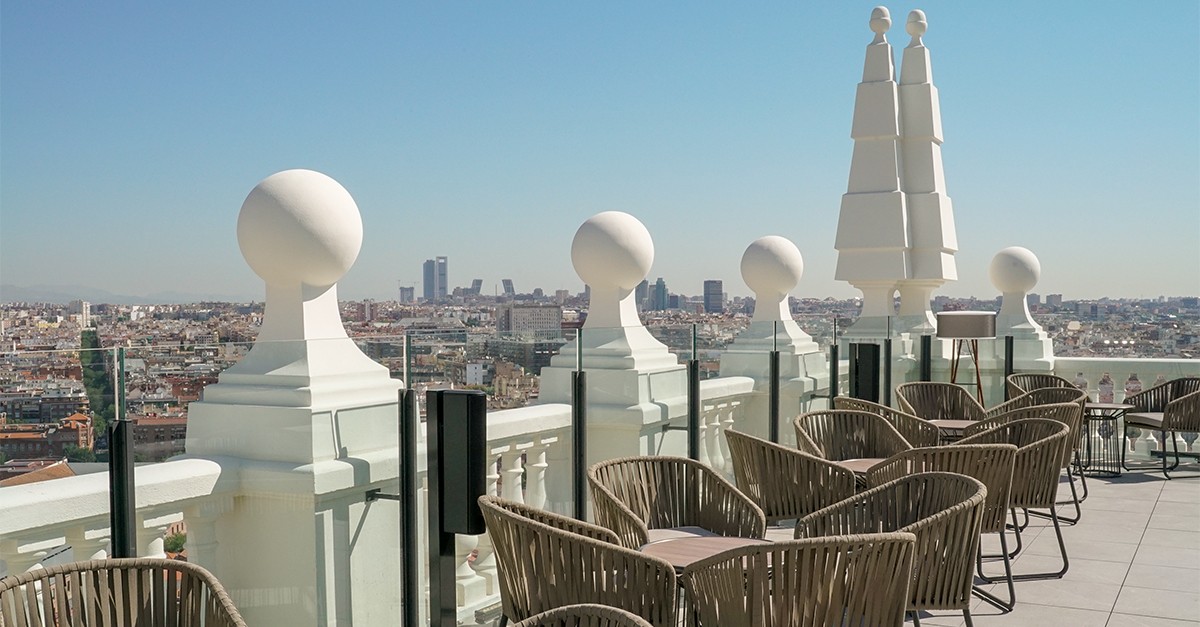 Riu Plaza España terraza
