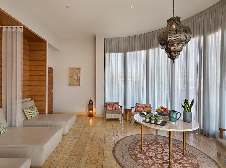 Una decoración minimalista y de lujo