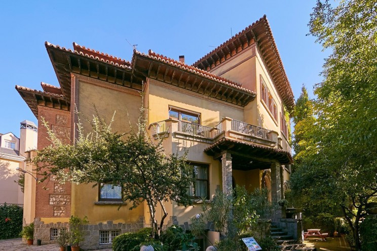 667 m2 große Villa, 16 Schlafzimmer und 7 Badezimmer. Preis: 8 Millionen Euro