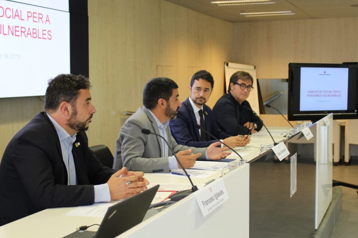 Cataluña impulsa un protocolo para agilizar la respuesta a la ‘emergencia’ de vivienda social