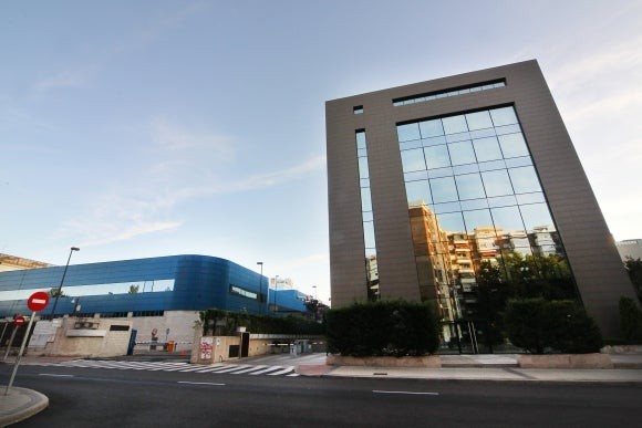 El INE mueve a Manoteras a sus 800 trabajadores ante la falta de seguridad en su sede central