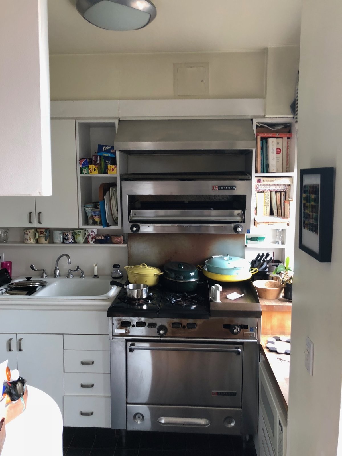 Pequeña y anticuada