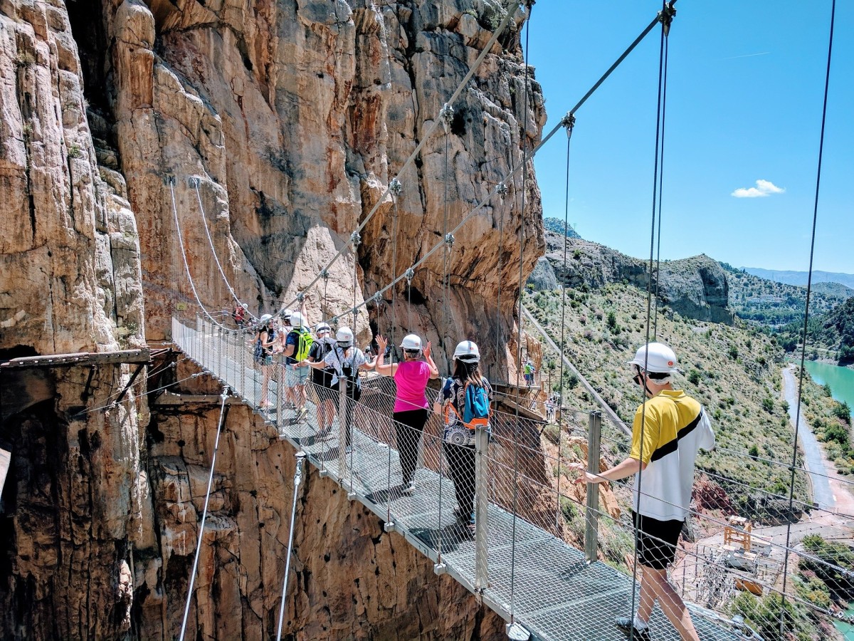 Visitantes no Caminito del Rey / pixabay.com/es/users/alejandrocuencac-4509142/