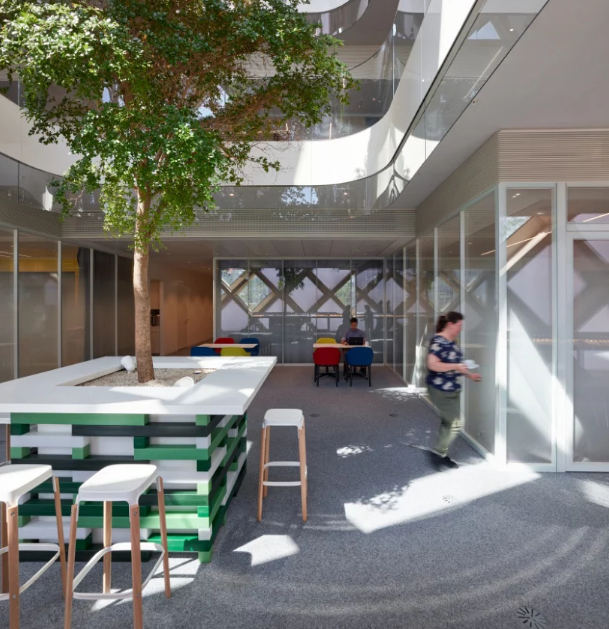 Una sede moderna y eficiente