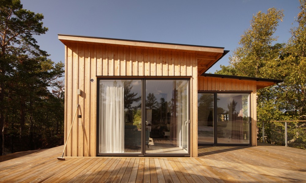 Una casa modular ideal para relajarse y disfrutar de la naturaleza en pleno archipiélago de Estocolmo
