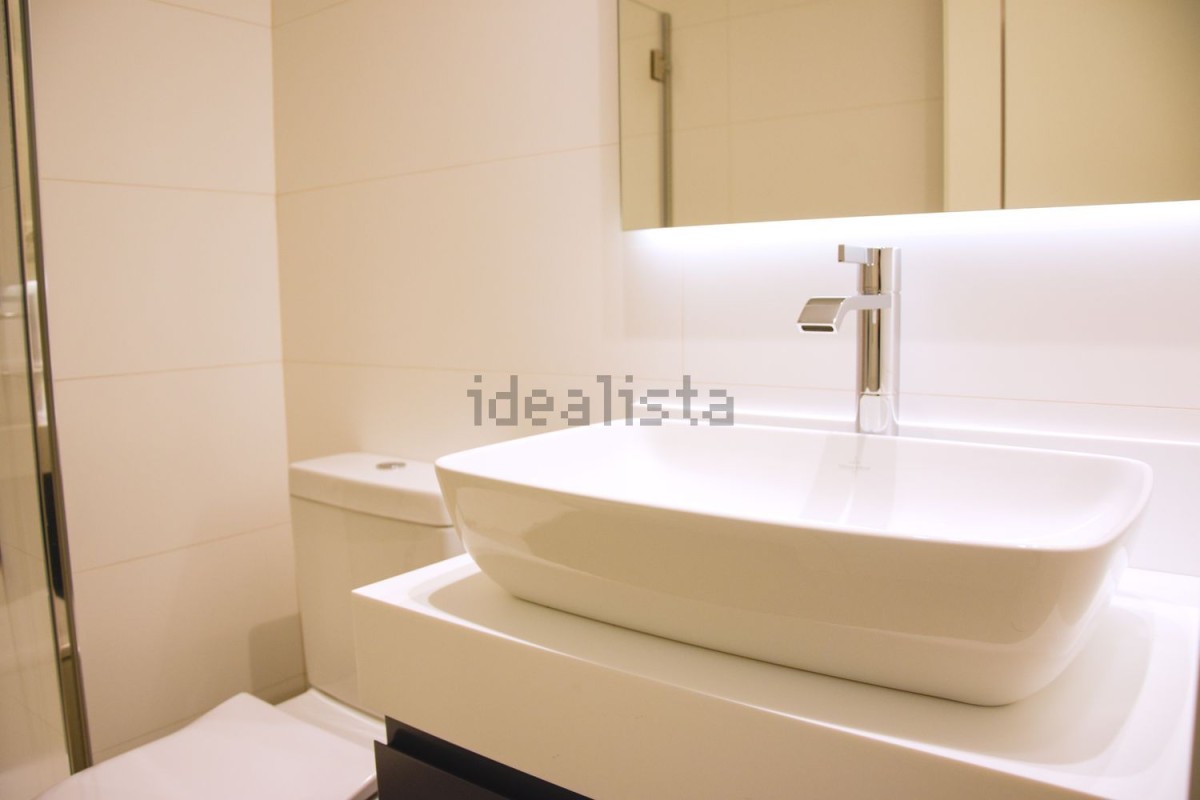 Dos baños por vivienda