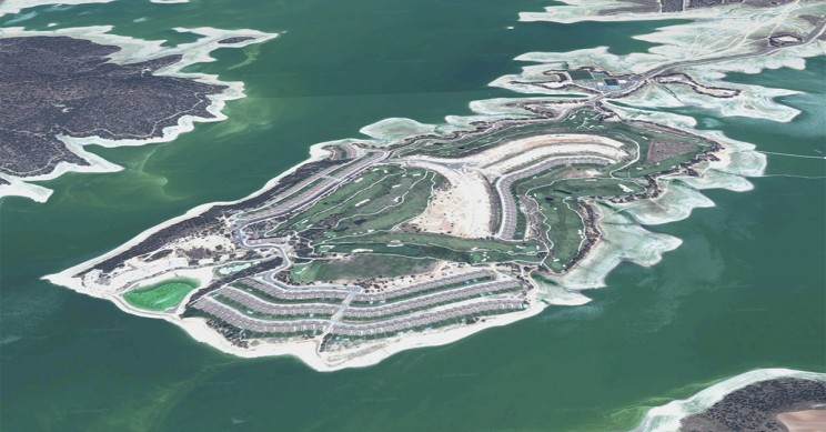 Palo judicial a Valdecañas: el Constitucional tumba la reforma del suelo que respaldó este desarrollo de lujo