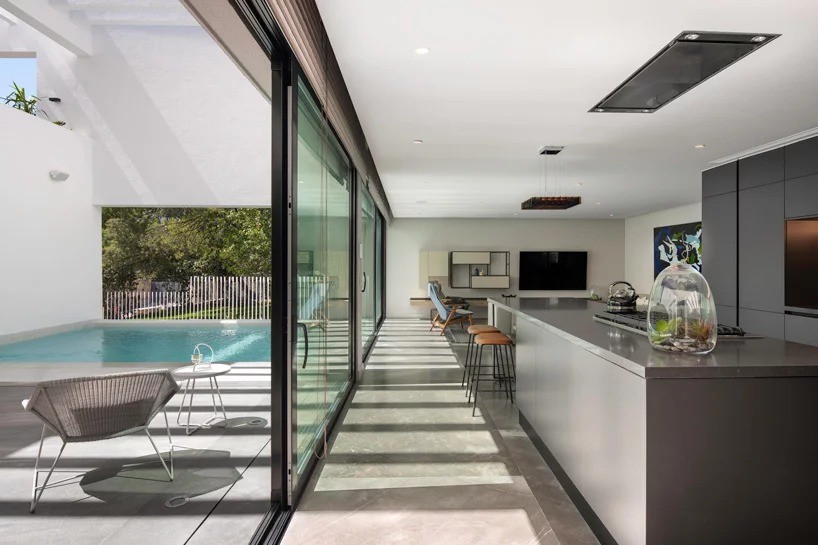 ombra-house-cadaval-sola-morales7