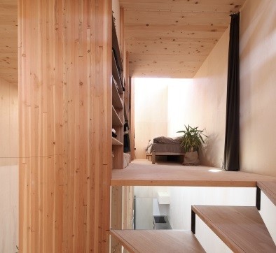 Viven cinco personas