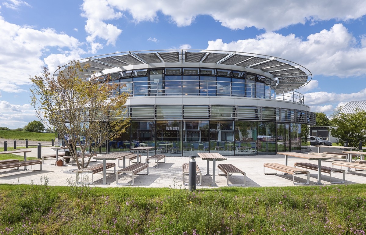 Alberga las zonas de ocio y estudio conjunto