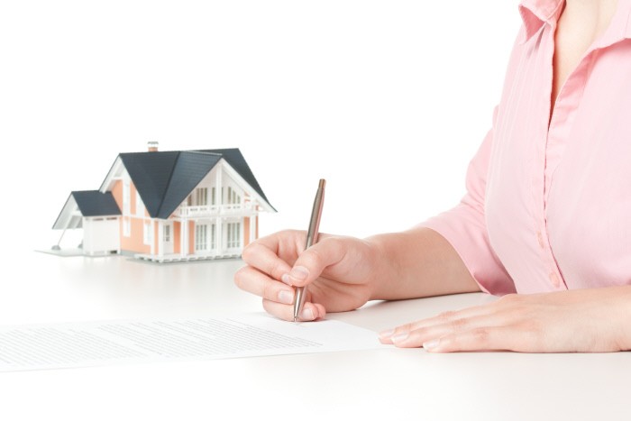 Los principales derechos (y obligaciones) de los consumidores con la compraventa de una vivienda