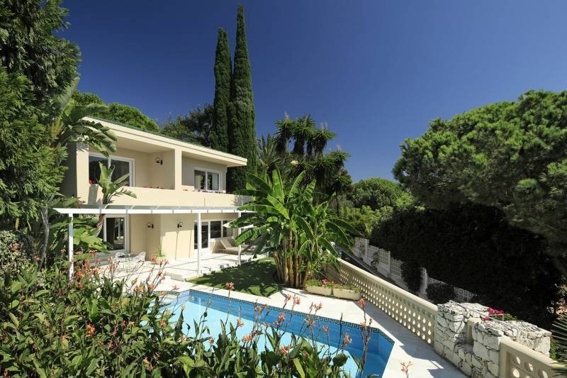 Cette magnifique villa est en vente sur idealista Cette magnifique villa est en vente sur idealista