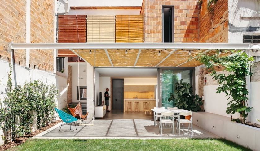 Pérgola  La mejor solución de techado para jardines