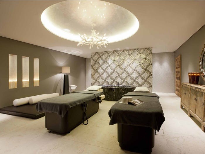 5de5749bfd9db271fe0d4f33