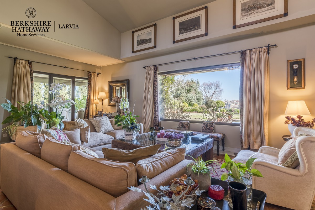 María Dolores de Cospedal quiere vender su mansión de Toledo