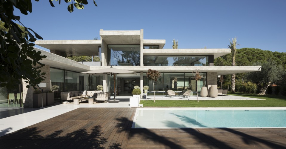 El precio de la vivienda de lujo creció un 1,5% en 2019 hasta los 6.900 euros/m2