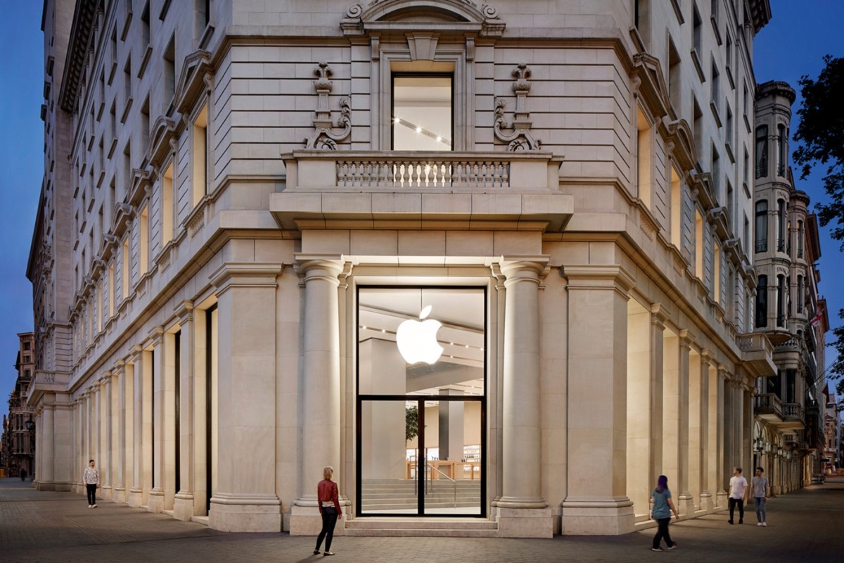 Apple dispara los alquileres en Plaza Cataluña de Barcelona un 120% en 8 años