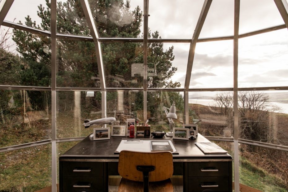 4fb18cad-f0cc-4c15-a82c-eb6a400137a6