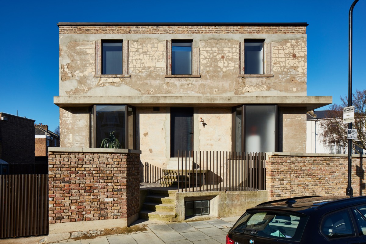 Esta misteriosa casa con túneles subterráneos ha sido reconvertida en una fantástica oficina