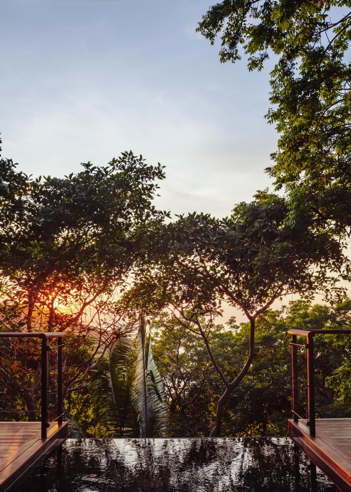 oo_mm_accommodation_oceantreehouse_pool_view_p_0260_master