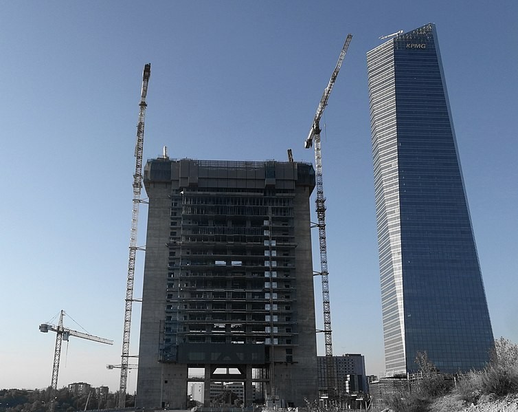 Caleido es el primer rascacielos de España con ascensores de evacuación