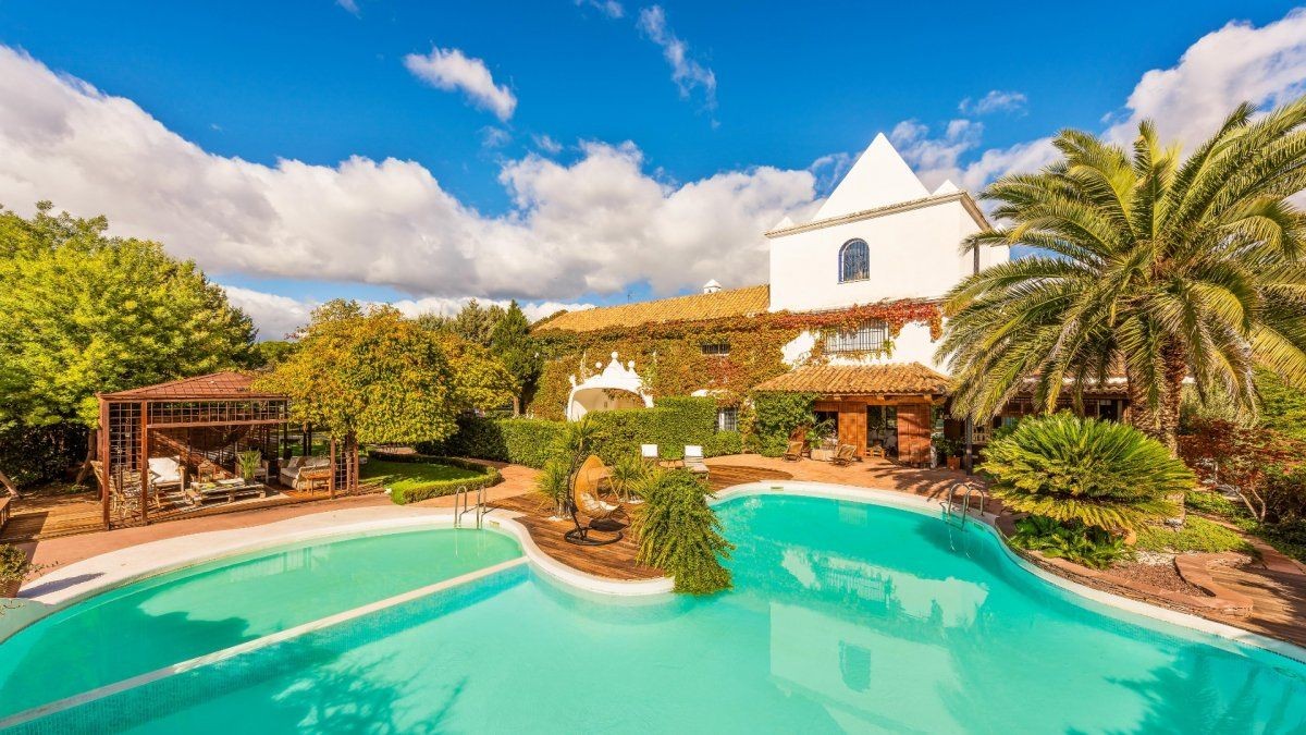 Dieses große Einfamilienhaus in Madrid steht zum Verkauf