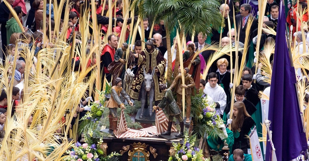 Prozession während der Karwoche in Medina del Campo / Flickr