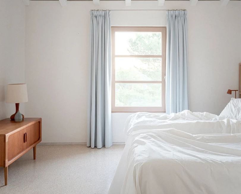 vivienda-antigua-granja-dormitorio