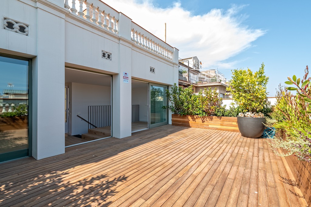 El lujo ‘esquiva’ al coronavirus: vendido un ático de 1,4 millones en Barcelona en pleno confinamiento