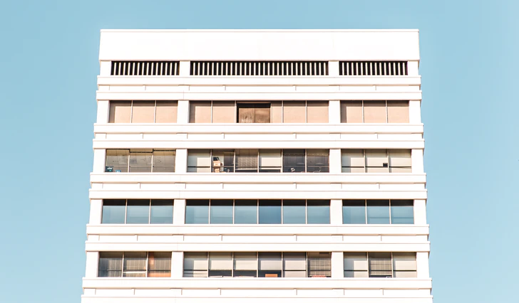 Cataluña deja en ‘stand by’ la venta de viviendas de bancos y fondos