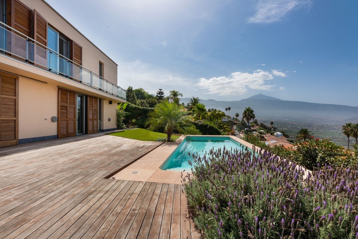 This spectacular villa is for sale in Tenerife