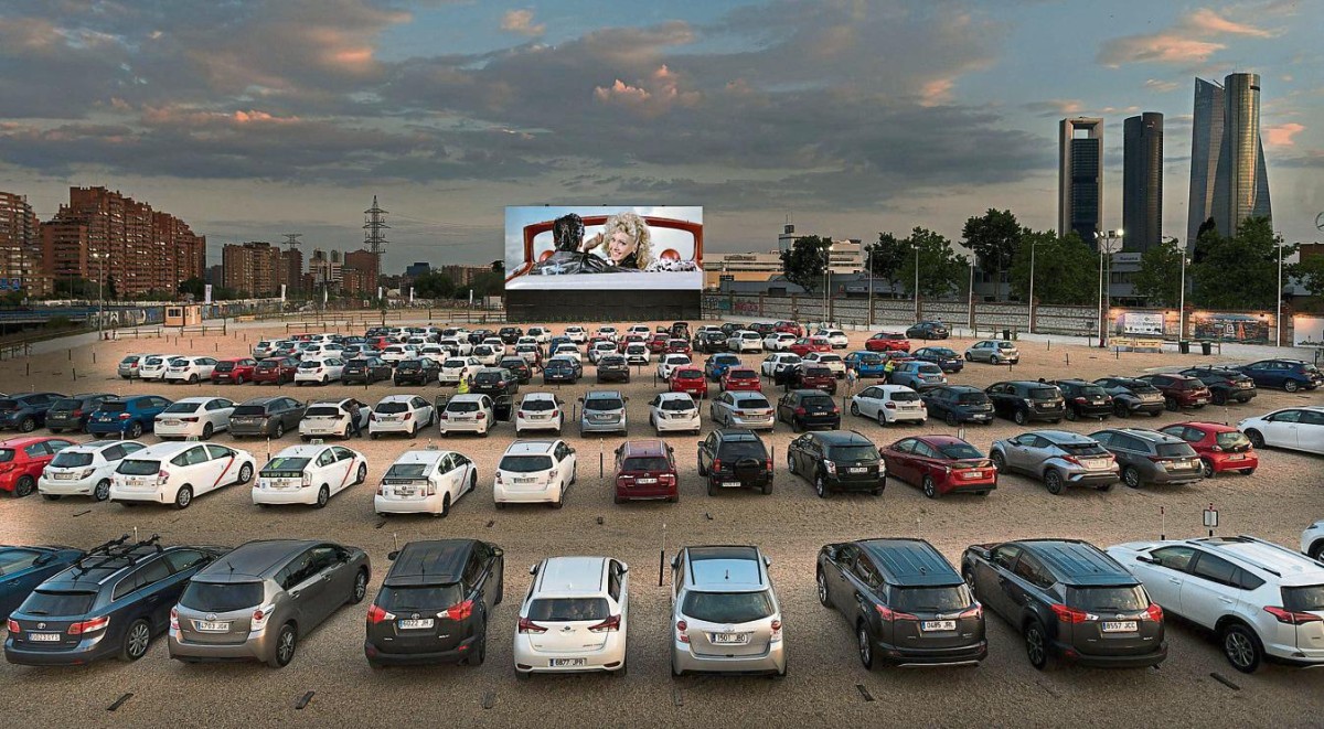 Los autocines salvan al séptimo arte: el coronavirus resucita esta forma de consumir cine