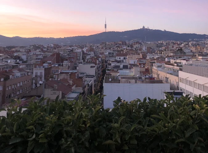 Barcelona invierte 310 millones de euros en sumar 2.400 pisos a su parque de VPO