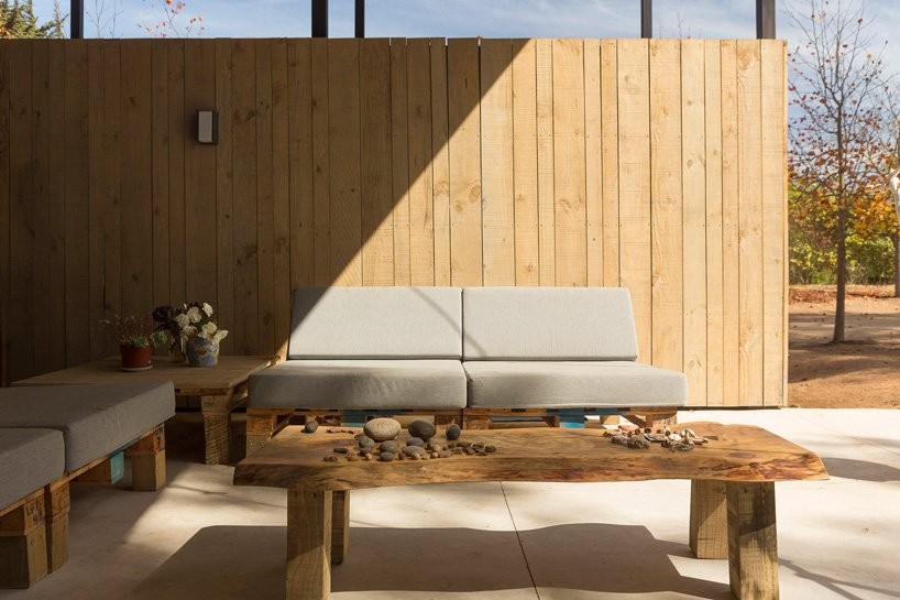 Buena idea de unión entre ambos contenedores