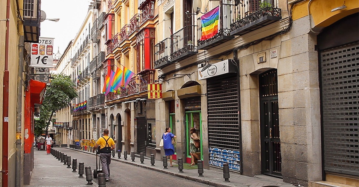Orgullo LGTBI 2020: el coste de la vivienda en los barrios de moda de Madrid y Barcelona tras el covid