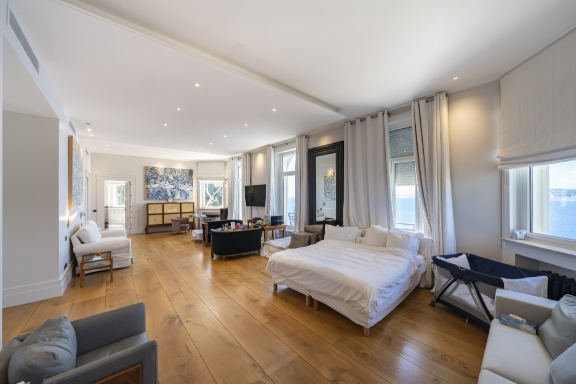 La mansión de James Bond en Niza (Francia)