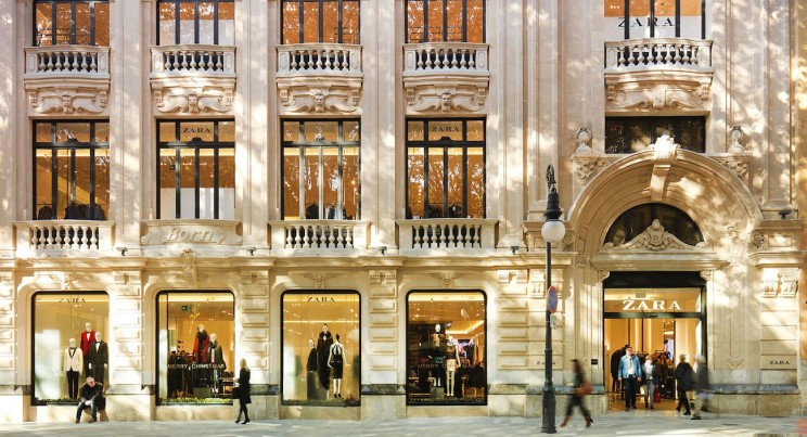 Inditex cerrará 1.200 tiendas en el mundo hasta 2021, 300 en España