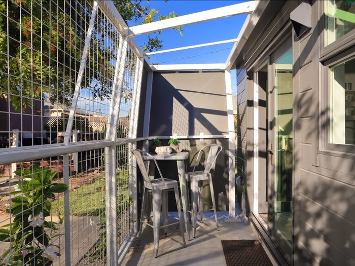 5ec6ed91988ee378e8565ac9